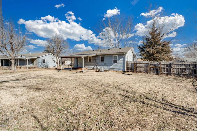 6631 N Kerman St., Park City, KS 67219