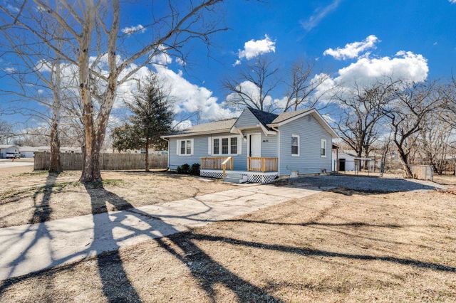 6631 N Kerman St., Park City, KS 67219