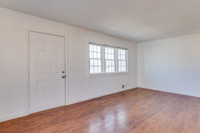 6631 N Kerman St., Park City, KS 67219