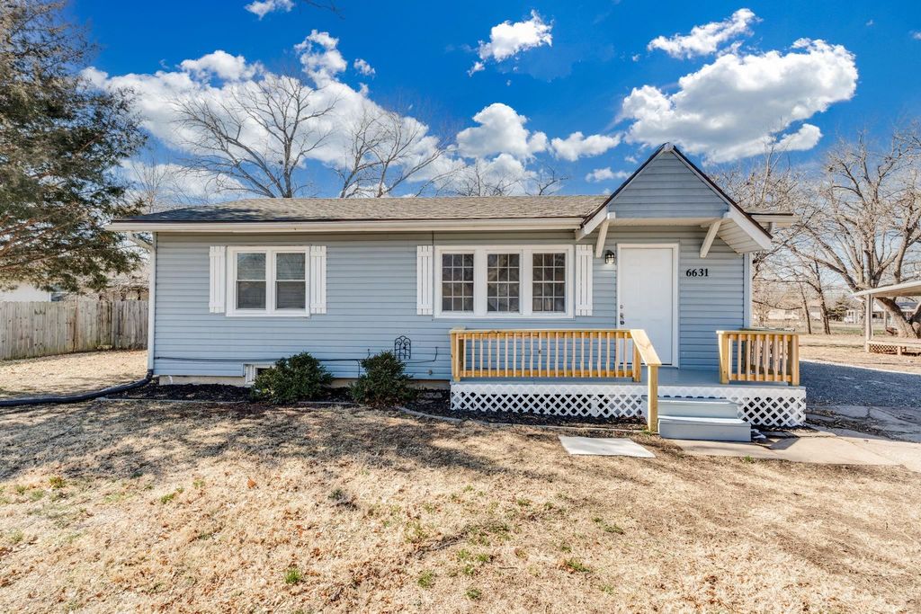 6631 N Kerman St., Park City, KS 67219