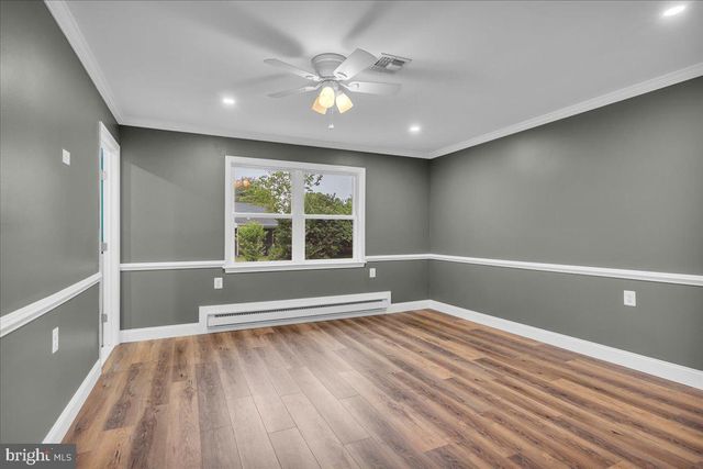 39 CHELSEA PL, Southampton, NJ 08088