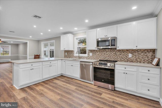 39 CHELSEA PL, Southampton, NJ 08088