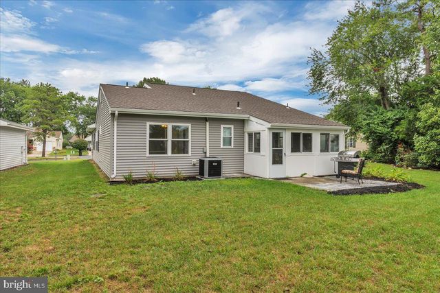 39 CHELSEA PL, Southampton, NJ 08088