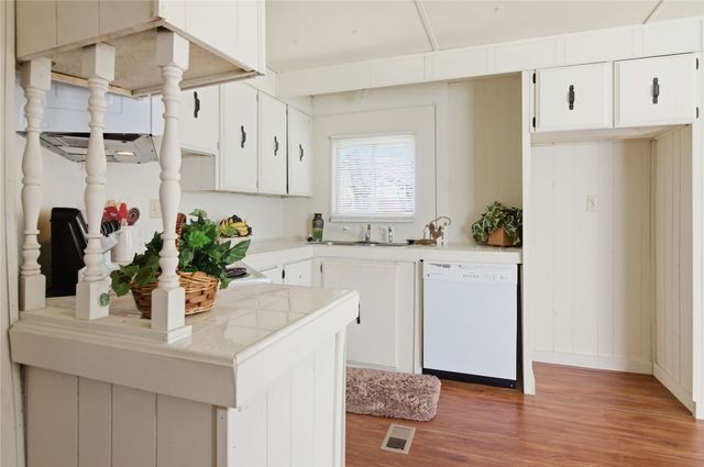 1329 Fox Hollow Court, Pelican Bay, TX 76020