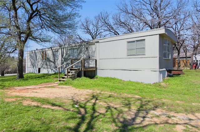 1329 Fox Hollow Court, Pelican Bay, TX 76020