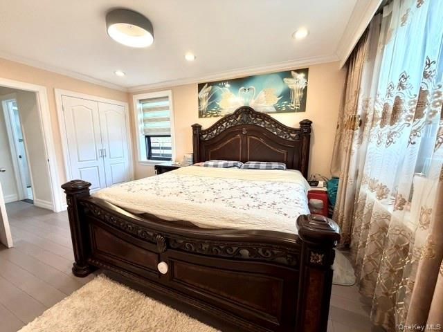 73-23 210th Street 6C, Bayside, NY 11364