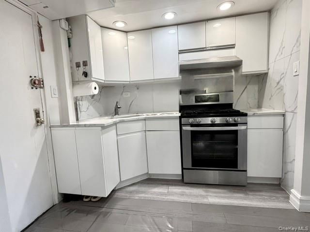73-23 210th Street 6C, Bayside, NY 11364