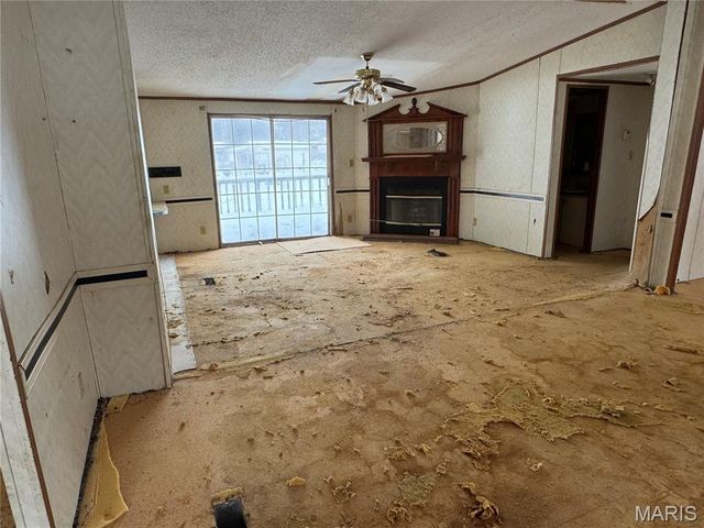 602 E Nicholas Street, Carlinville, IL 62626