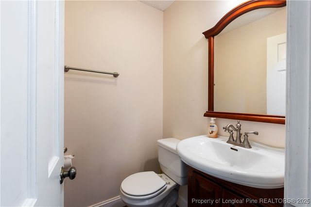 1612 Hennessy Place, Fayetteville, NC 28303