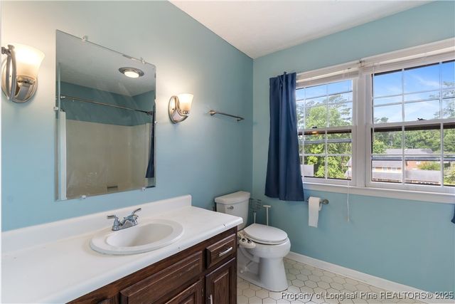 1612 Hennessy Place, Fayetteville, NC 28303