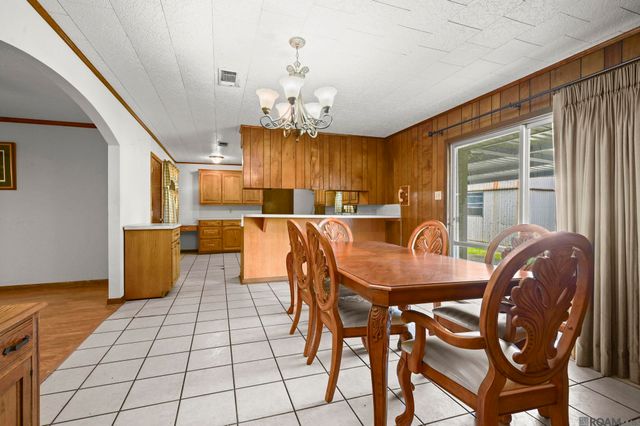 25525 Summer St, Plaquemine, LA 70764