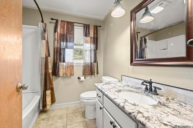 25525 Summer St, Plaquemine, LA 70764