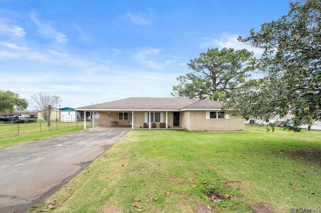 25525 Summer St, Plaquemine, LA 70764