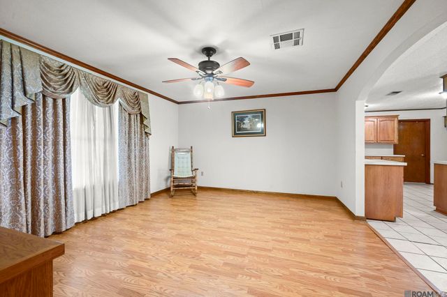 25525 Summer St, Plaquemine, LA 70764