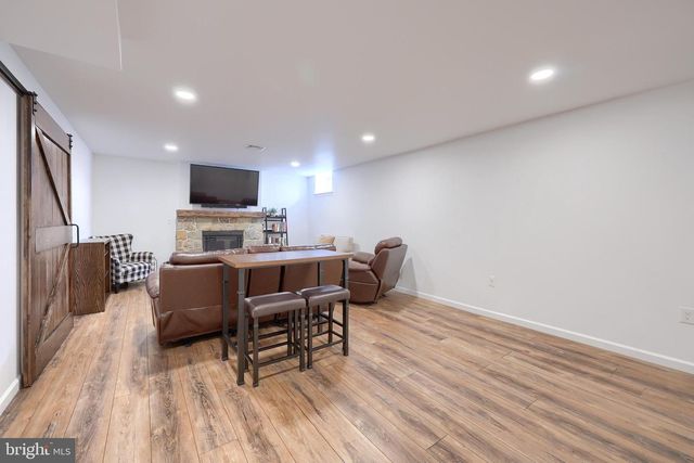 102 BLOOMFIELD DR, Ephrata, PA 17522