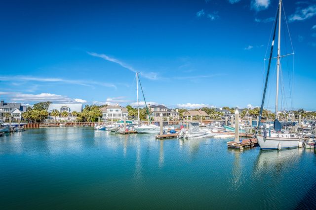 401 Yacht Harbor Court, Isle Of Palms, SC 29451