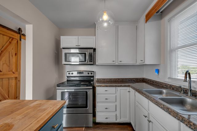 1447 Dolan Rd, Nashville, TN 37218