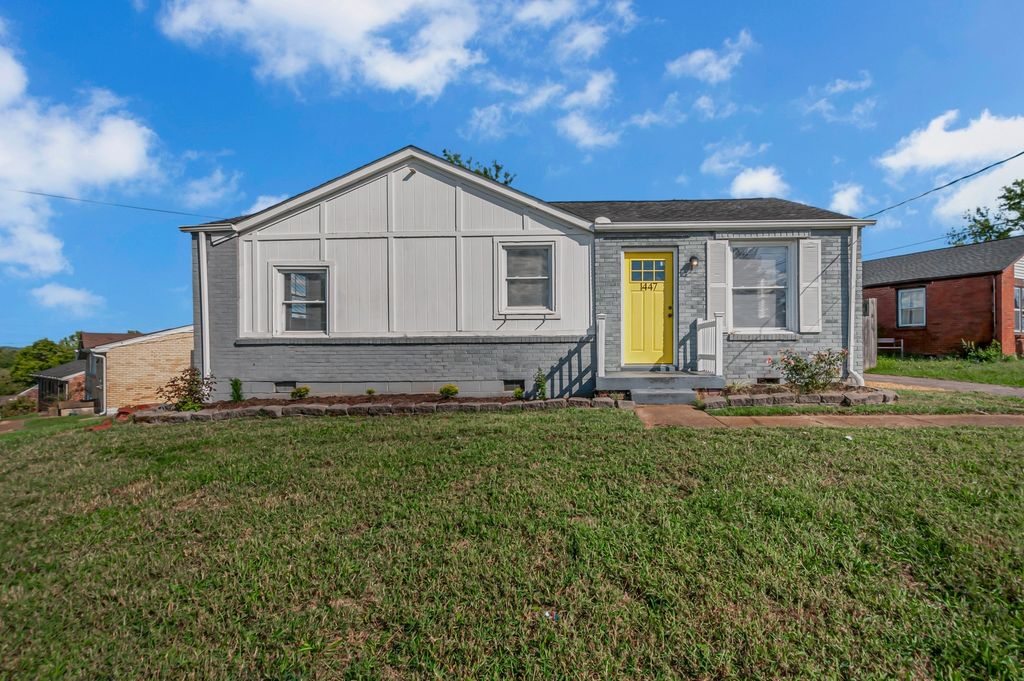 1447 Dolan Rd, Nashville, TN 37218