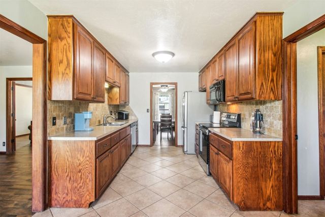 4211 Blue Sage Road, Norman, OK 73072