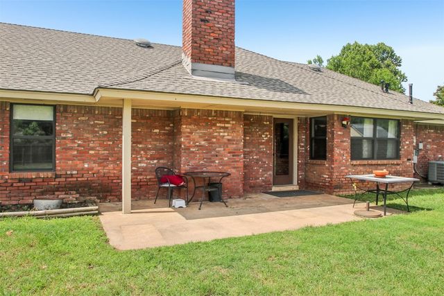 4211 Blue Sage Road, Norman, OK 73072