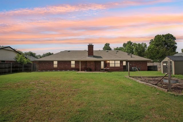 4211 Blue Sage Road, Norman, OK 73072