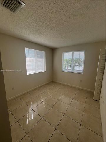126 SW 21st Ave 2, Miami, FL 33135