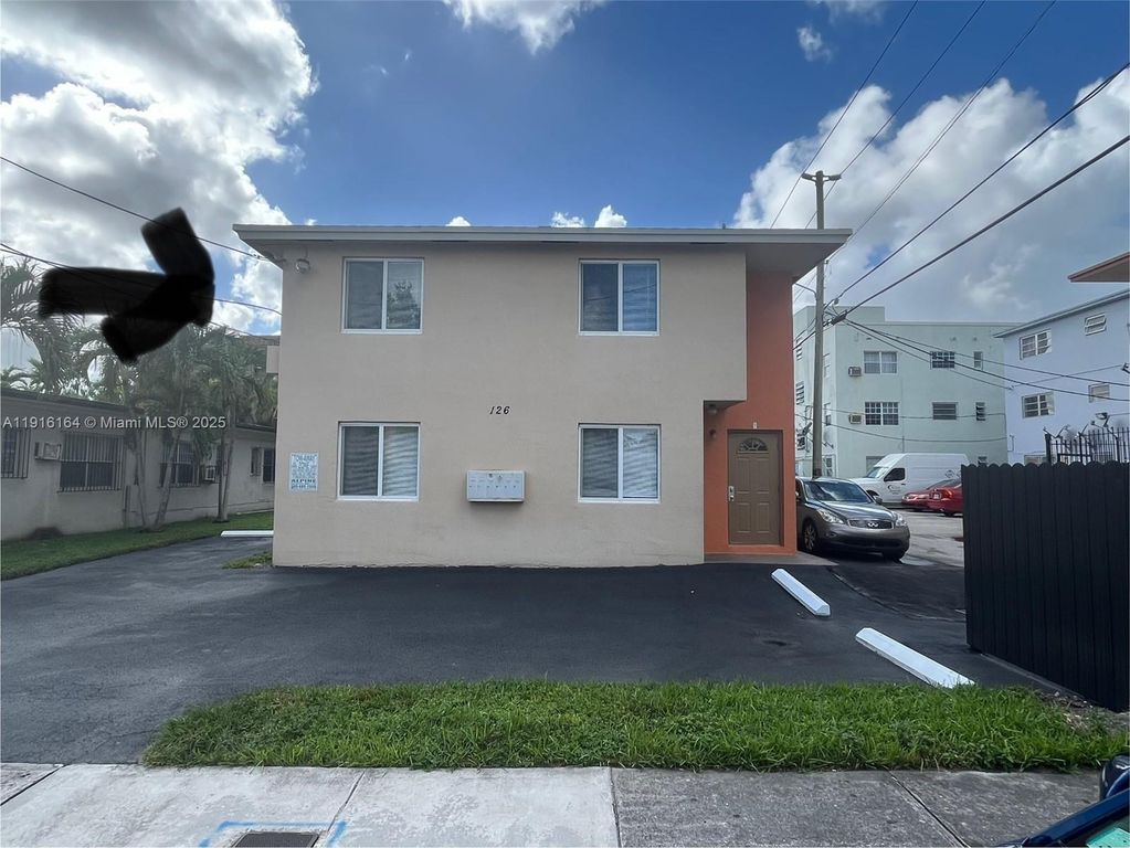 126 SW 21st Ave 2, Miami, FL 33135