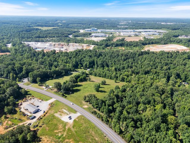 0 Highway 96, Burns, TN 37029