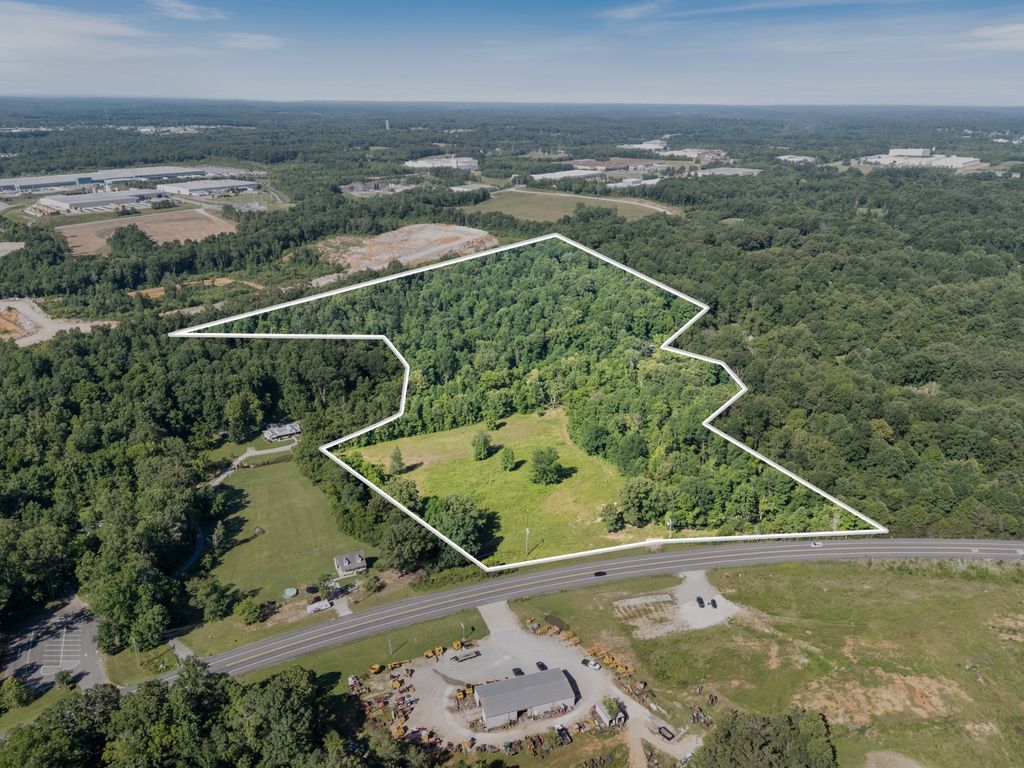 0 Highway 96, Burns, TN 37029