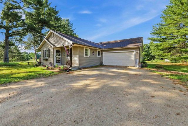 W8067 COUNTY ROAD YY, Wautoma, WI 54982