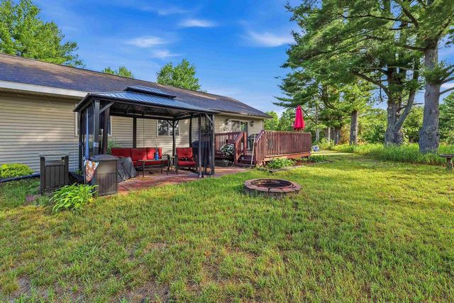 W8067 COUNTY ROAD YY, Wautoma, WI 54982