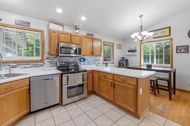 W8067 COUNTY ROAD YY, Wautoma, WI 54982