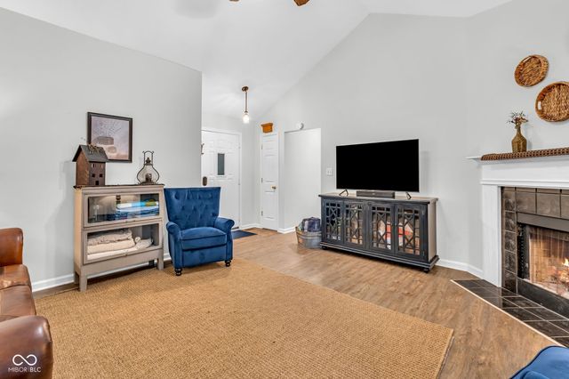 481 Jefferson Valley, Coatesville, IN 46121