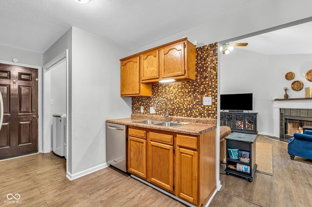 481 Jefferson Valley, Coatesville, IN 46121