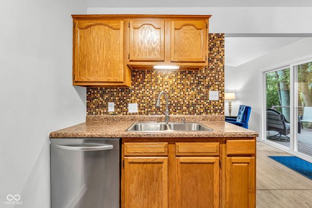 481 Jefferson Valley, Coatesville, IN 46121