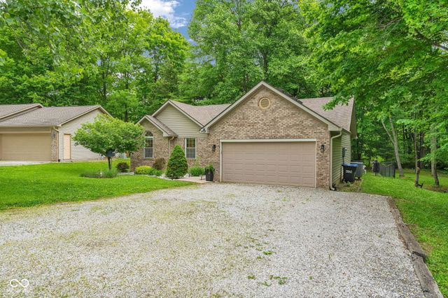 481 Jefferson Valley, Coatesville, IN 46121