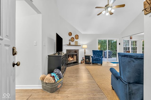 481 Jefferson Valley, Coatesville, IN 46121