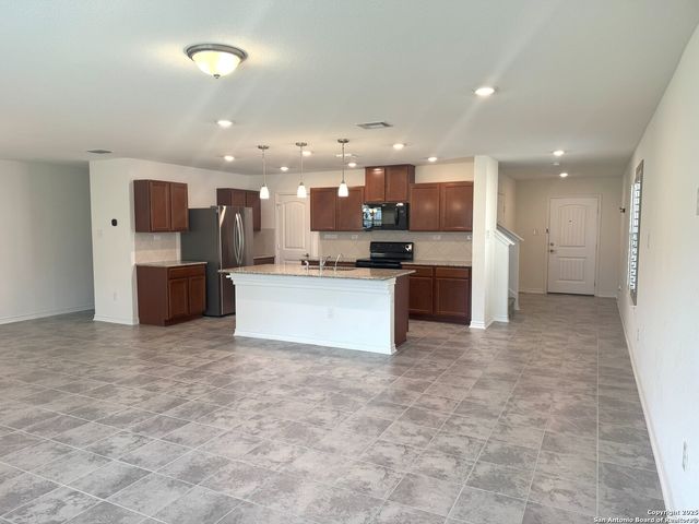 2006 Prometheus Cv, San Antonio, TX 78245