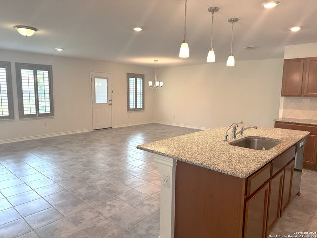 2006 Prometheus Cv, San Antonio, TX 78245