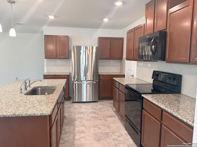 2006 Prometheus Cv, San Antonio, TX 78245