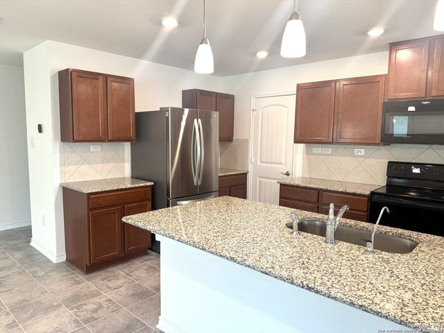 2006 Prometheus Cv, San Antonio, TX 78245