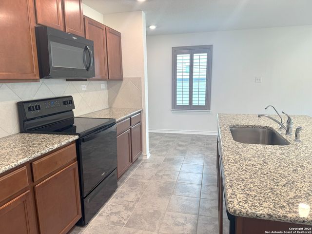 2006 Prometheus Cv, San Antonio, TX 78245