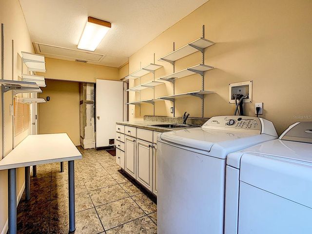 3058 BRANDYWINE DRIVE, Orlando, FL 32806