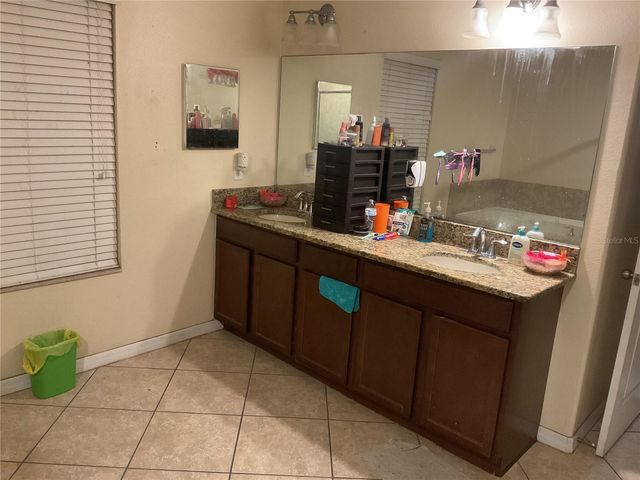 11007 STANDING STONE DRIVE, Wimauma, FL 33598