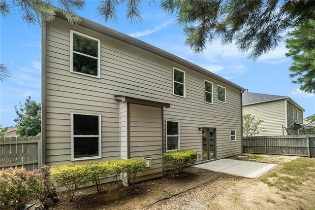 170 Ryans Point, Dallas, GA 30132