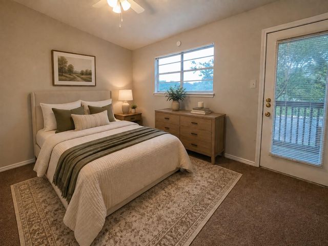 1841 River Crossing CIR B, Austin, TX 78741