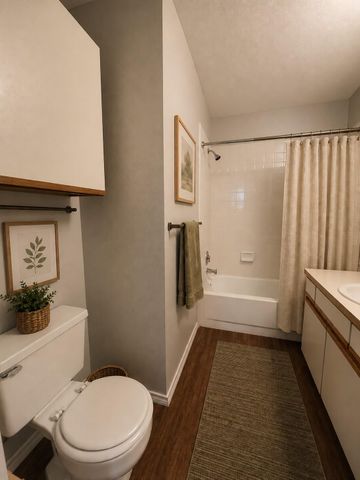 1841 River Crossing CIR B, Austin, TX 78741