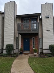 1841 River Crossing CIR B, Austin, TX 78741