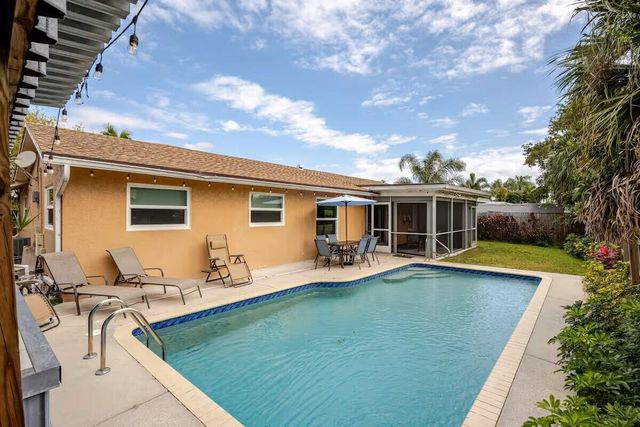 6528 COUNTRY WOOD Way, Delray Beach, FL 33484