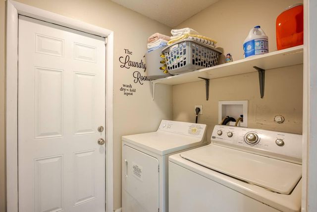 6528 COUNTRY WOOD Way, Delray Beach, FL 33484
